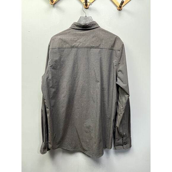 Swiss Tech Shirt Men Size Medium Long Sleeve Button Front Nylon Outdoors Grey - Picture 2 of 6